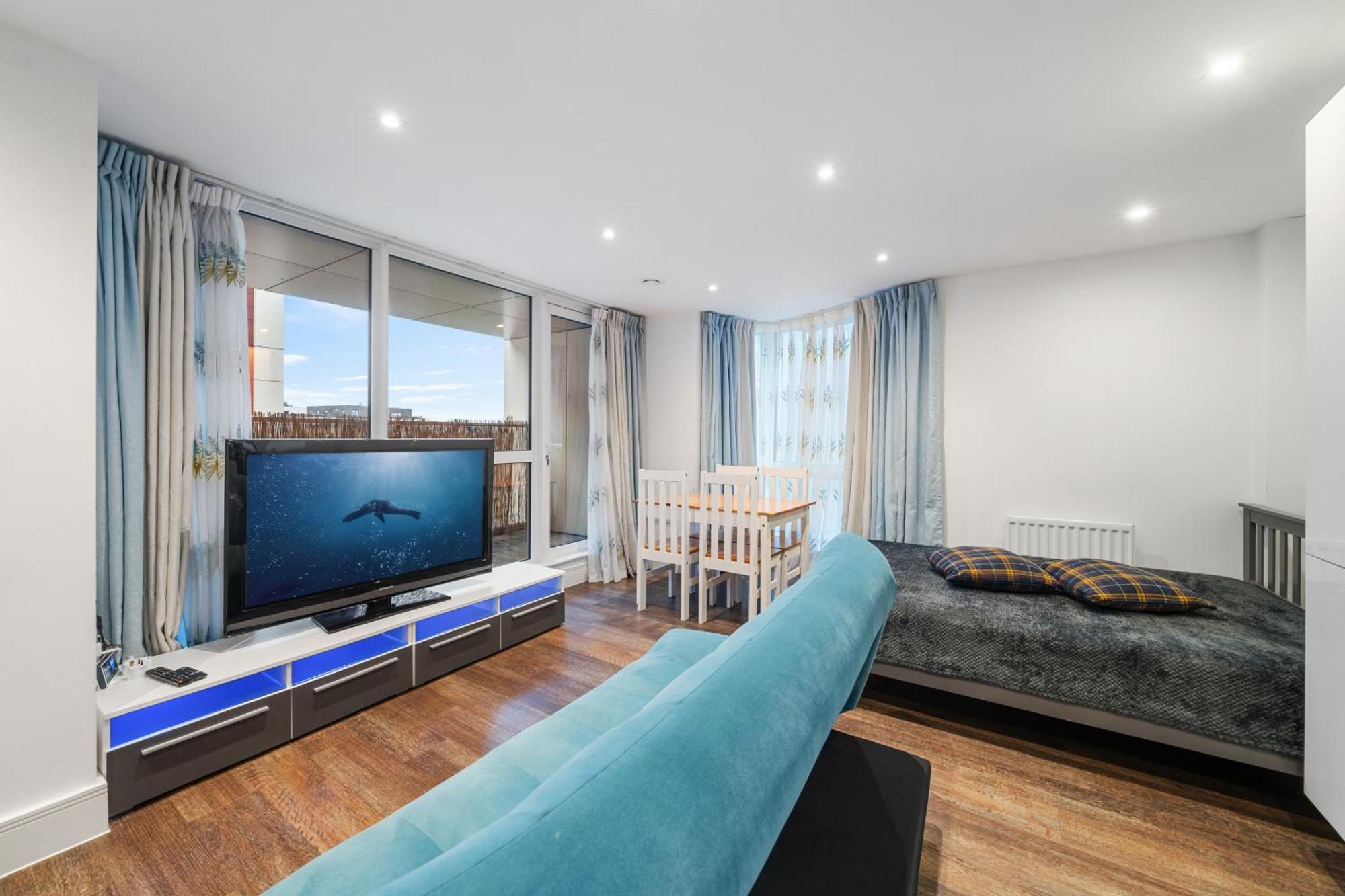 לונדון Riverside 1Br With Easy Transport 20Min To City Centre מראה חיצוני תמונה